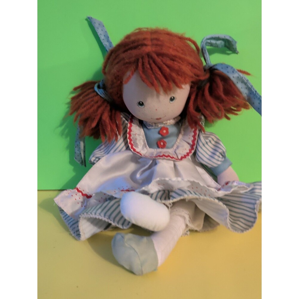 Applause 1985 "LIZZY TISH" Red Yarn Pigtails Freckle Face 15 inch Plush Rag Doll